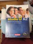 učbenik nemški jezik studio d A2