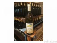 Belo polsladko vino chardonnay in renski rizling(traminec)=polsuho