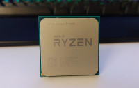 AMD Ryzen 7 1700 z hladilnikom