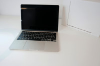 MacBook Air 13.6 Starlight M2/256GB SSD/8GB RAM