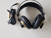 AKG K240 studio  slušalke