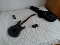 Električna kitara Yamaha RGX 420S+ojačevalec+torba+uglaševalec