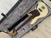 Fender American Professional II jazz bass