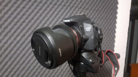 Canon eos 700d + 2 objektiva in oprema