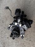 Naftna črpalka VW 2.0 TDI 03L 130 755 D Bosch pumpa