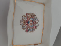 Ročno izdelana porcelanasta posodica (Princesa Diana in Princ Charles)