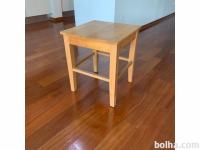 Leseni stol 40X40X47 cm