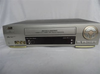 DVD in VHS predvajalniki / rekorderji naprodaj