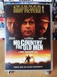 No Country for Old Men (2007) IMDb 8.2 / Brata Coen
