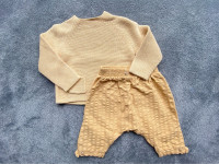 Zara otroški komplet pleten pulover in letne hlačke, oker št. 80