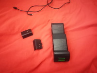 2x polnilna baterija s polnilno postajo za xBox One kontroler