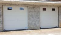Dvokrilna garažna vrata HANUS dimenzije 2260 x 2230 bela barva