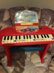 Prodam otroško klaviaturo na stojalu Bontempi za 30 EUR