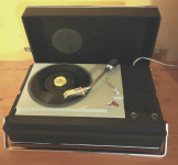 Gramofon Vintage  Quelle