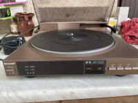 Sharp gramofon RP-111 linearni