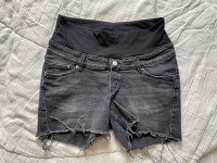 Nosečniške kratke jeans hlače H&M