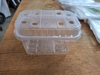 Plastični zabojčki škatlice