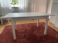 Nova bela raztegljiva miza