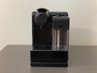 Kavomat De'Longhi Nespresso Lattissima Touch EN 550.B