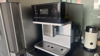 Miele CM61 aparat za kavu