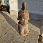 lesena afriška figura