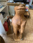 Leseni kip iz cedra