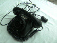 Telefon ATA11 črn delujoč