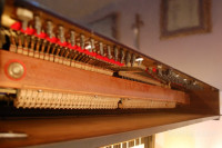 Klavir - Pianino znamke Hupfeld