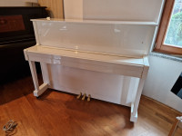 Pianino Kawai k18 servisiran uglašen