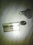 Ključavnica celinder in ključi