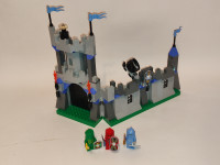LEGO 8799 Knights' Castle Wall (2004)