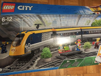 Lego kocke vlak + dodaten set tračnic