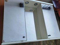 Kopalniška omarica z ogledalom 71cm x 93,5cm