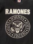 Ramones majica HEY HO LET'S GO - M