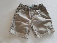 Fantovske kratke hlače Okaidi št.86 beige s tenkimi črtami