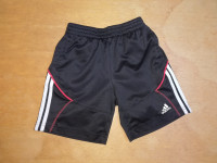 Kratke hlače Adidas 110 - 116