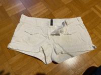 Bele kratke hlače- Devided-H&M