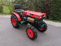 Traktor kubota 4x4