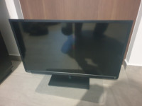 TV . LCD Toshiba 32