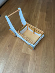 Leseni otroški voziček