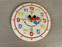 Otroška lesena ura za učenje ure in številk / vstavljanka