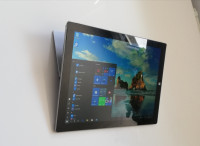 Microsoft Surface pro 3, 256gb, i5, 8gb ram racunalnik-tablica touch