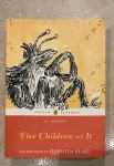 Zabavna knjiga FIVE CHILDREN and IT, E. Nesbit (angleščina) - prodam