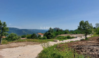 Istra, Motovun - zemljišče s panoramskim razgledom