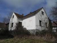 Prodamo starejšo hišo-Gornji Petrovci, 118.00 m2