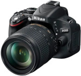 Nikon D5100 + 18-105 VR