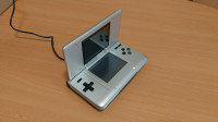 Nintendo DS (prvi model - fat model)