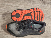 Under Armour Charged Bandit trail - št 39