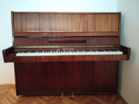 Prodamo pianino Belarus