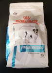 Hipoalergeni briketi Royal Canin za majhne pse (S) - 1kg